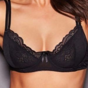Fredericks of Hollywood bra